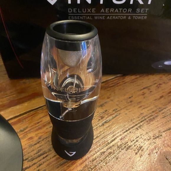 Vinturi Deluxe Red Wine Aerator Set - Picture 5 of 13